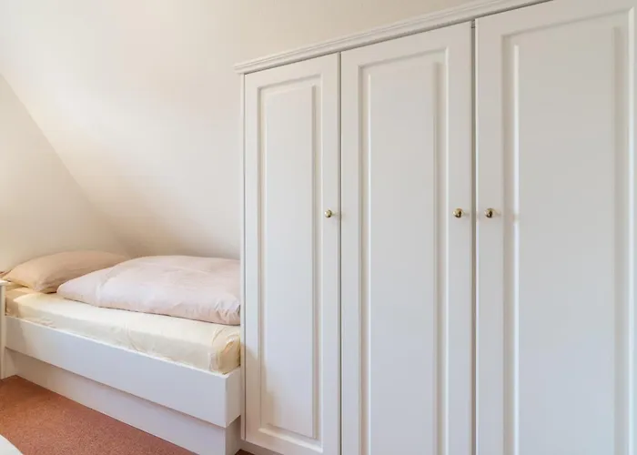 Semesterbostad Reethues